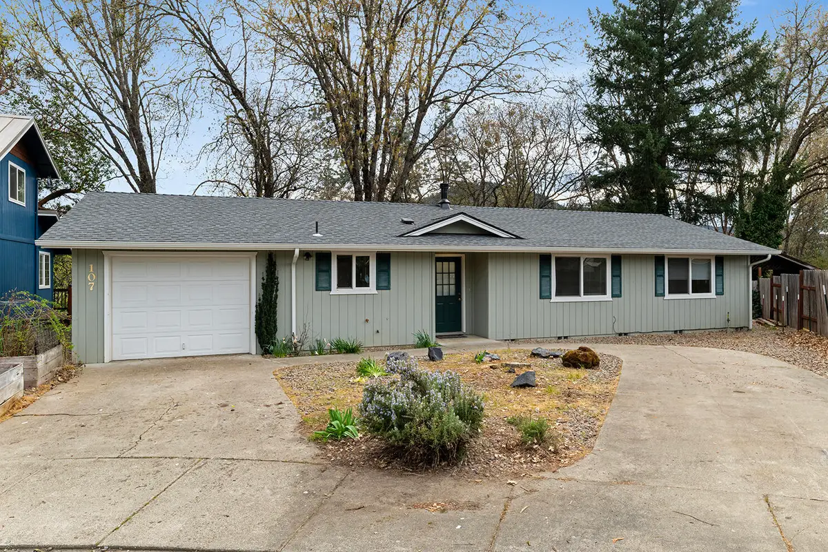 107 Marie Circle, Rogue River, OR 97537 - #1