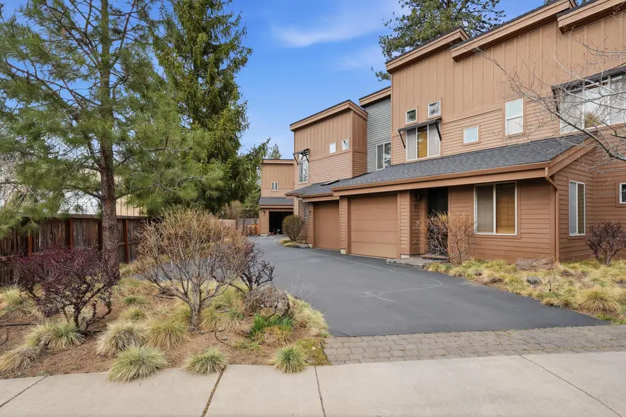 40 SW Mckinley #UNIT 1, Bend, OR 97702 - #2