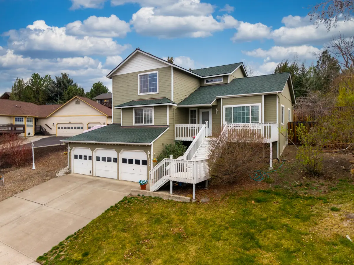 3059 SW 36th Street, Redmond, OR 97756 - #1