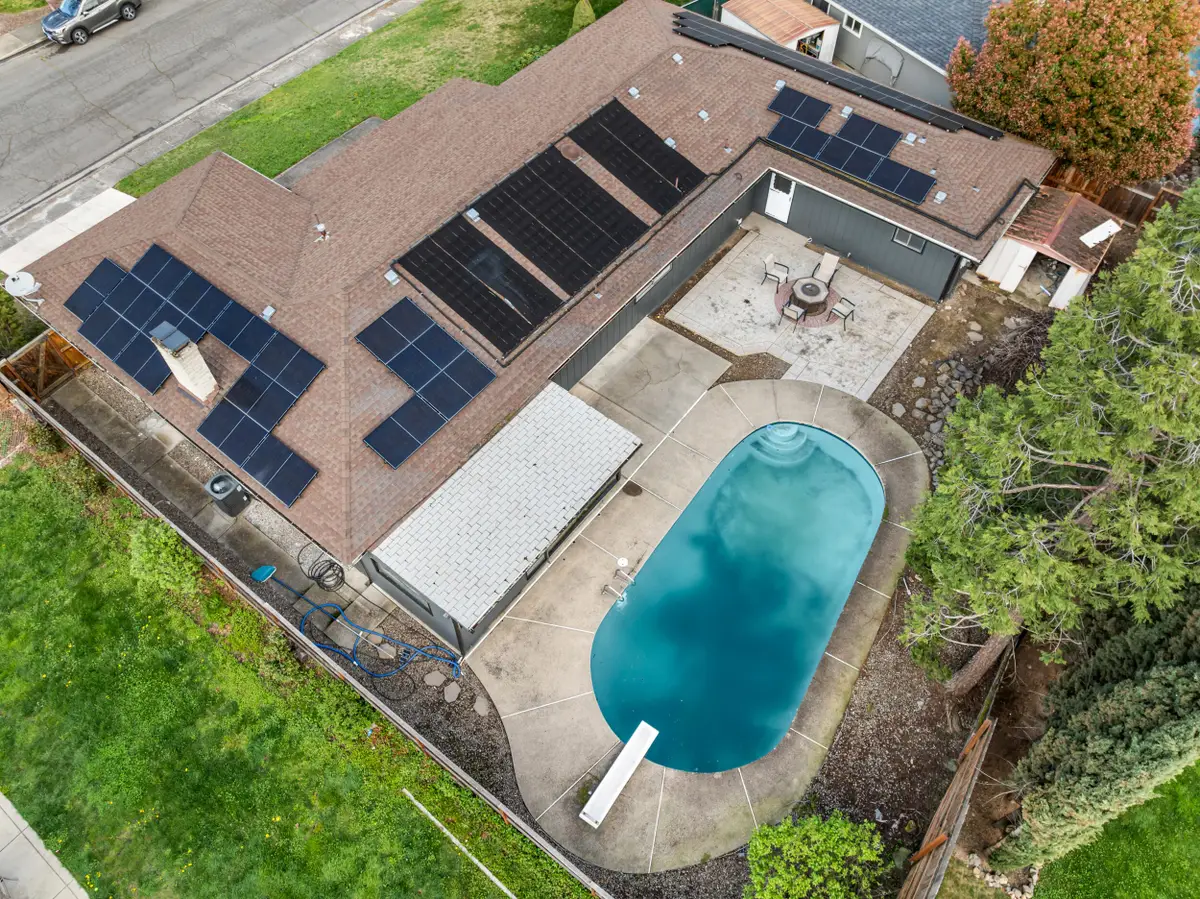 2532 Southport Way, Medford, OR 97504 - #1