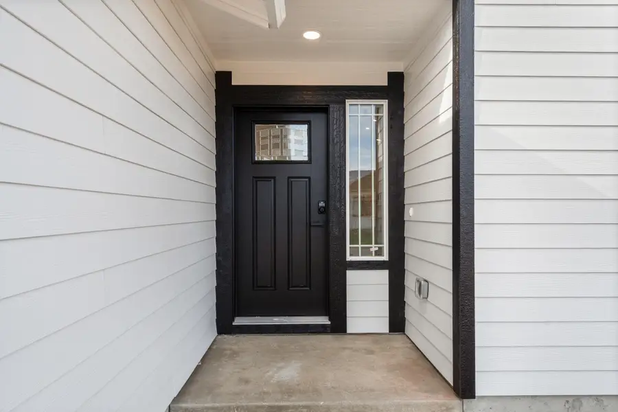 221 Christopher Way, Talent, OR 97540 - #3