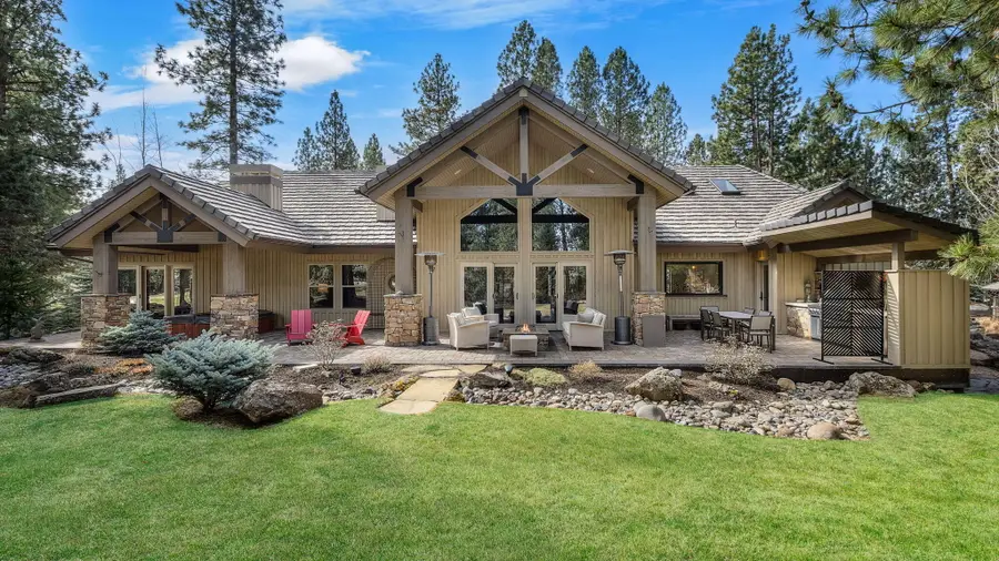 61727 Tam Mcarthur Loop, Bend, OR 97702 - #2