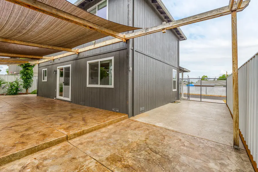 450 Freeman Road, Central Point, OR 97502 - #3