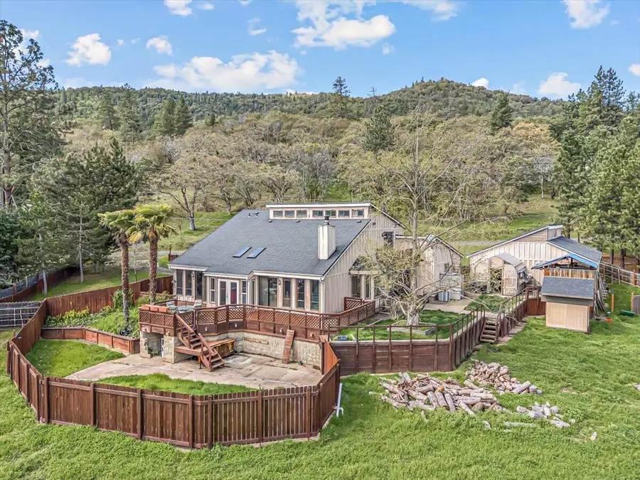 500 Mary Ann Drive, Jacksonville, OR 97530 - #2