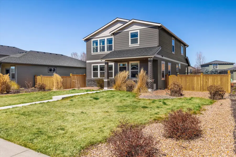 715 NE Union Loop, Prineville, OR 97754 - #2