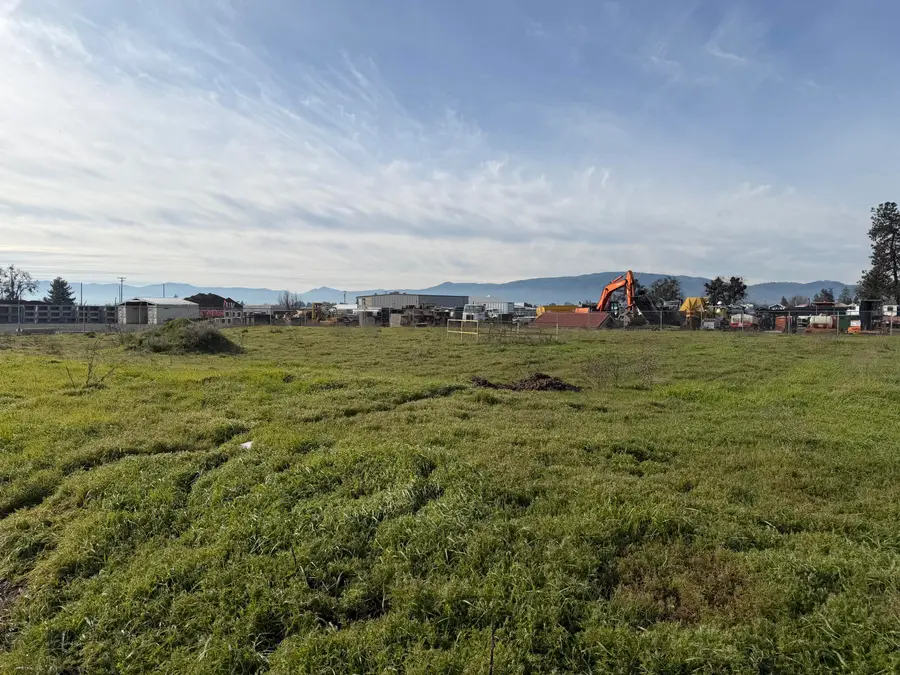 5311 Bounty Lane, Medford, OR 97502 - #3