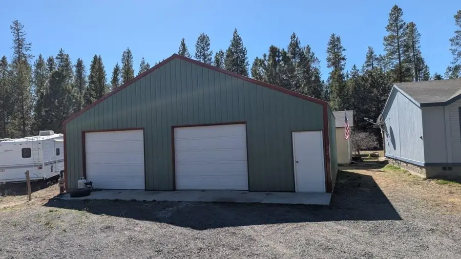 1018 Chapman Street, Gilchrist, OR 97737 - #3