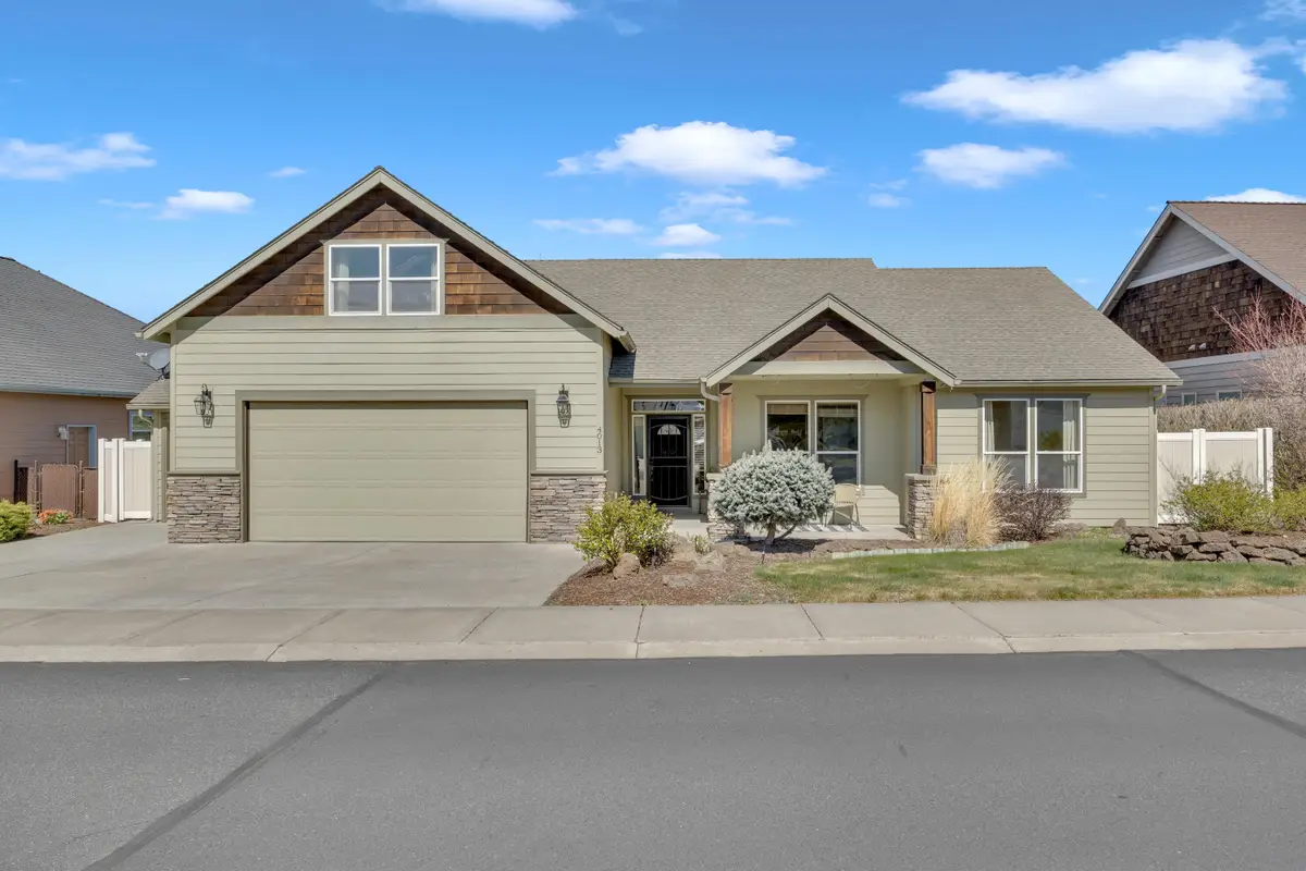 4013 SW Tommy Armour Lane, Redmond, OR 97756 - #1