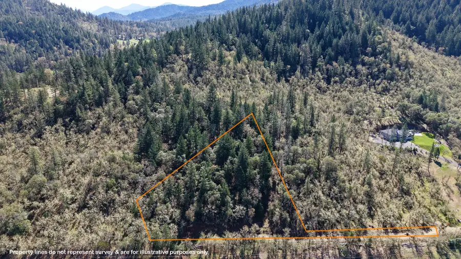 401 Whitaker Lane, Grants Pass, OR 97527 - #3