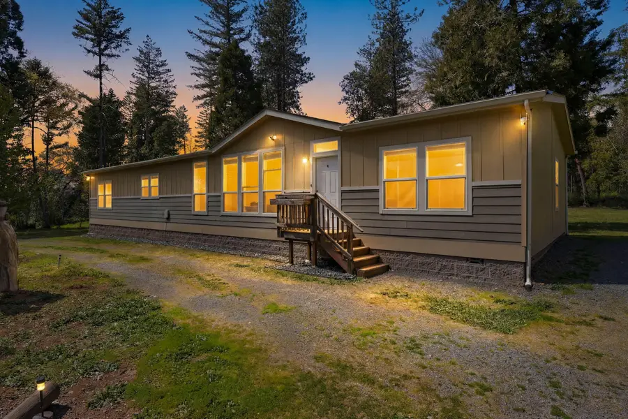 1080 Hays Cut Off Road, Cave Junction, OR 97523 - #2