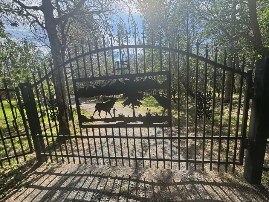 15 Twin Oaks Road, Jacksonville, OR 97530 - #3