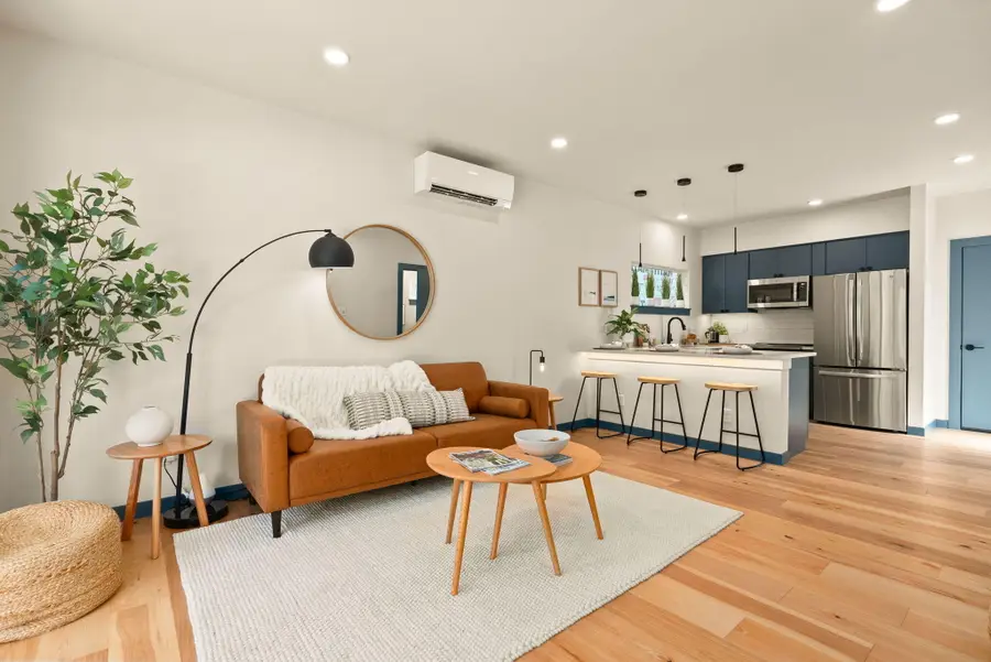 1401 NE 10th Street, Bend, OR 97701 - #3