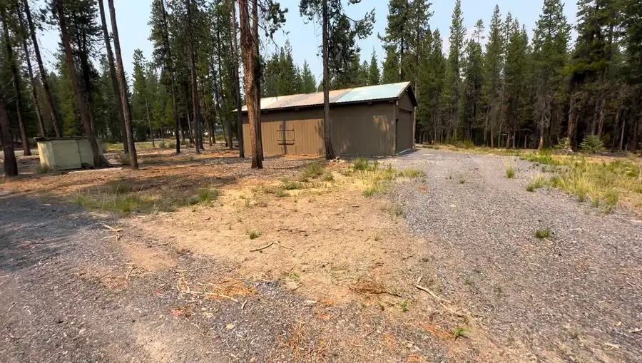 139917 Bear Skin Road, Crescent Lake, OR 97733 - #2
