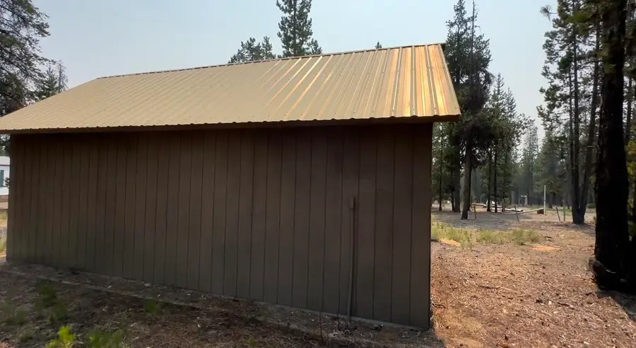 139917 Bear Skin Road, Crescent Lake, OR 97733 - #3