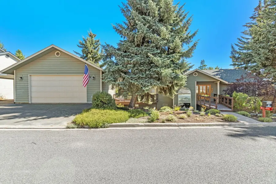 99 Ridgecrest Drive, Klamath Falls, OR 97601 - #3