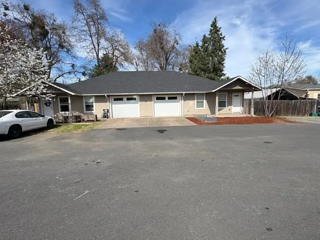 1380 Dowell Road, Grants Pass, OR 97527 - #2