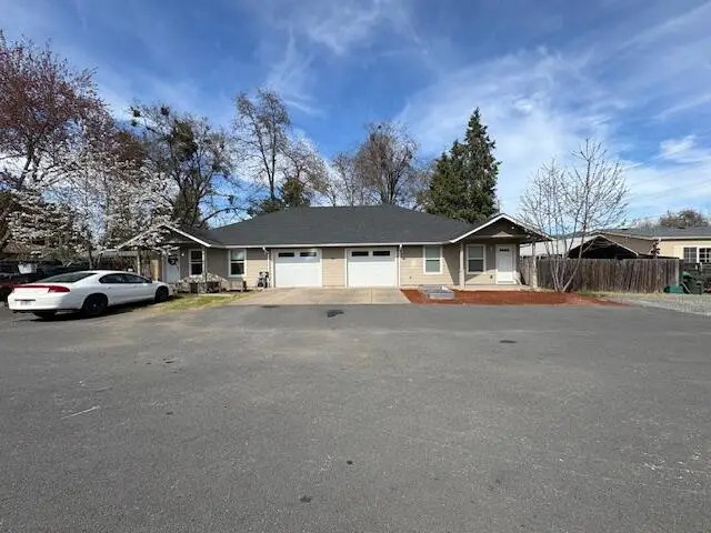 1380 Dowell Road, Grants Pass, OR 97527 - #3