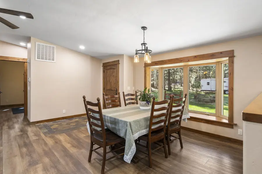 19206 Kiowa Road, Bend, OR 97702 - #3