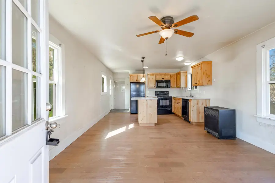 342 SE 7th Street, Madras, OR 97741 - #2