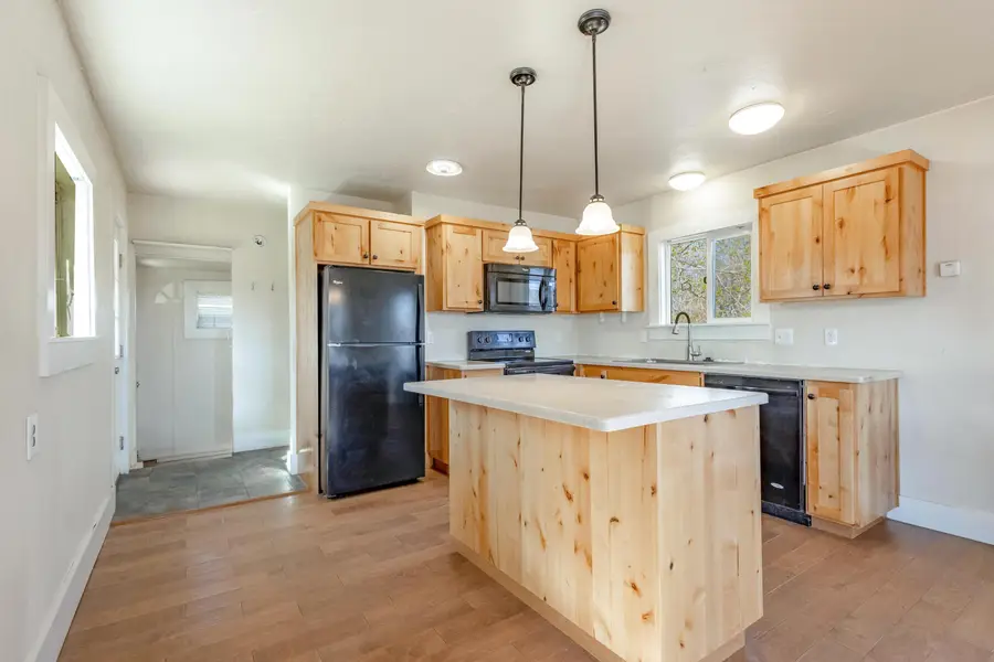 342 SE 7th Street, Madras, OR 97741 - #3