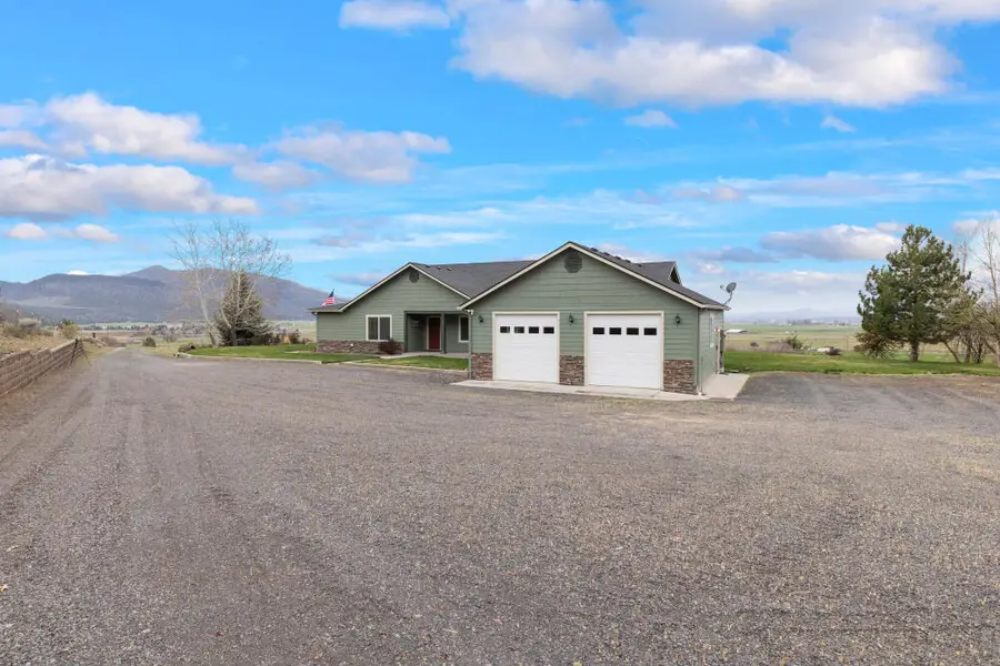 12445 Highway 140 E, Klamath Falls, OR 97603 - #2