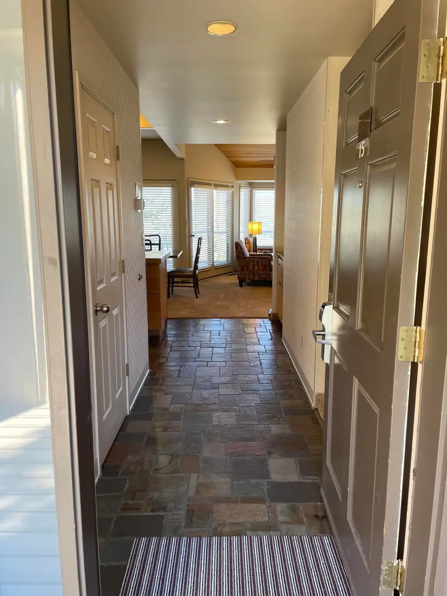 1990 Redtail Hawk Drive #RV15E, Redmond, OR 97756 - #2