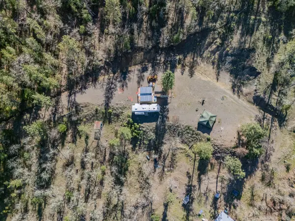 300 Citadel Road, Trail, OR 97541