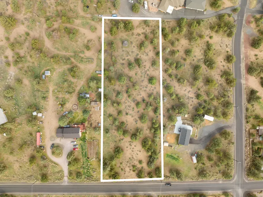 21224 Limestone Avenue, Bend, OR 97703 - #2