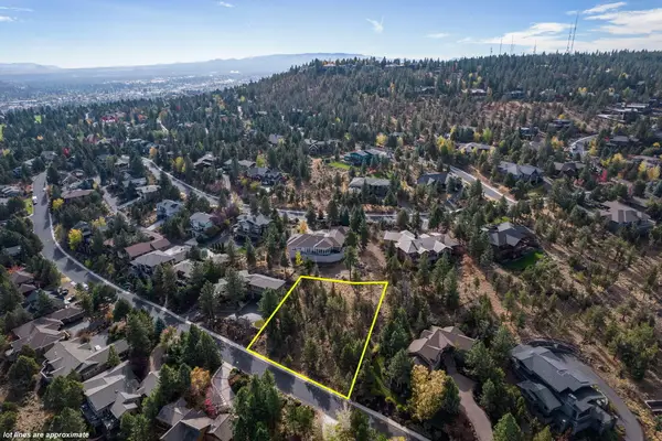 1327 NW Constellation Drive, Bend, OR 97703