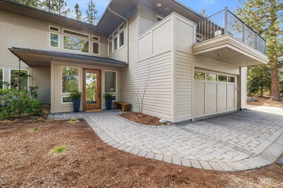 2589 NW Champion Circle, Bend, OR 97703 - #3