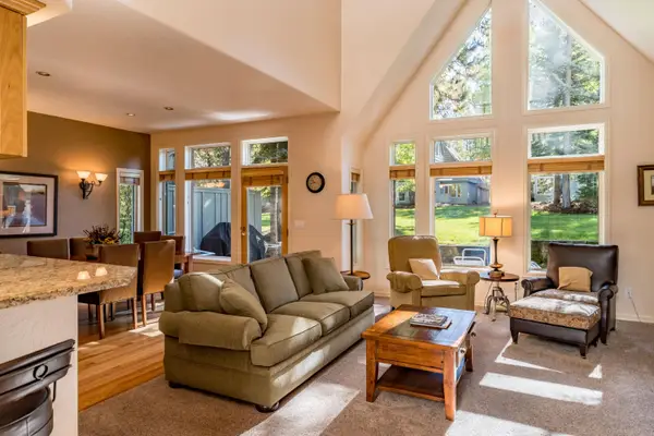 56994 Peppermill Circle #08-E, Sunriver, OR 97707