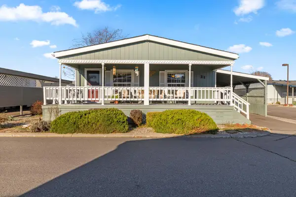 4200 Summers Lane #UNIT 21, Klamath Falls, OR 97603