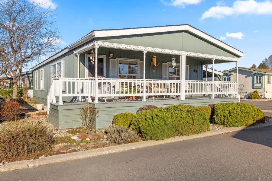 4200 Summers Lane #UNIT 21, Klamath Falls, OR 97603 - #2