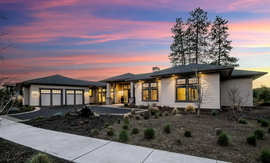 60871 River Rim Drive, Bend, OR 97702 - #2