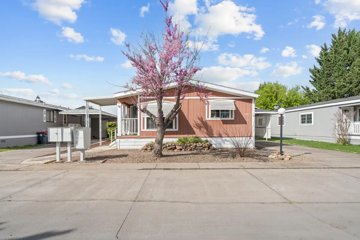 640 Hedy Jayne, Medford, OR 97501 - #1