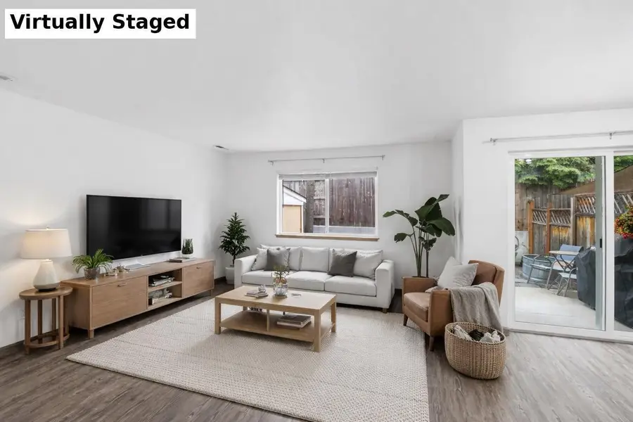 467 Tulipan Way, Talent, OR 97540 - #2