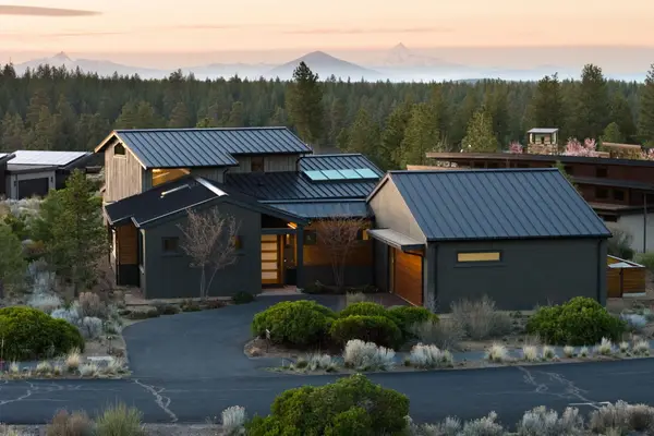 62665 Big Sage Way, Bend, OR 97703