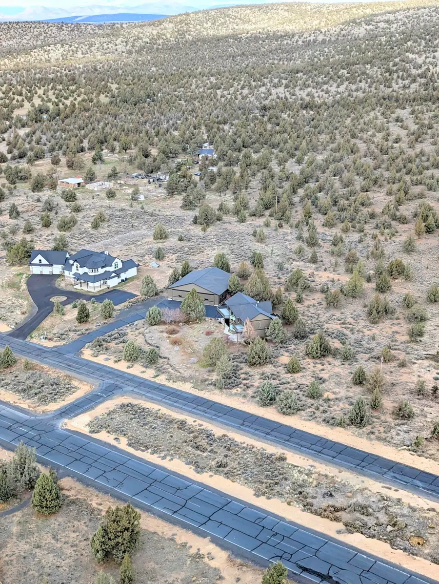 1847 SE Landings Way, Prineville, OR 97754 - #2