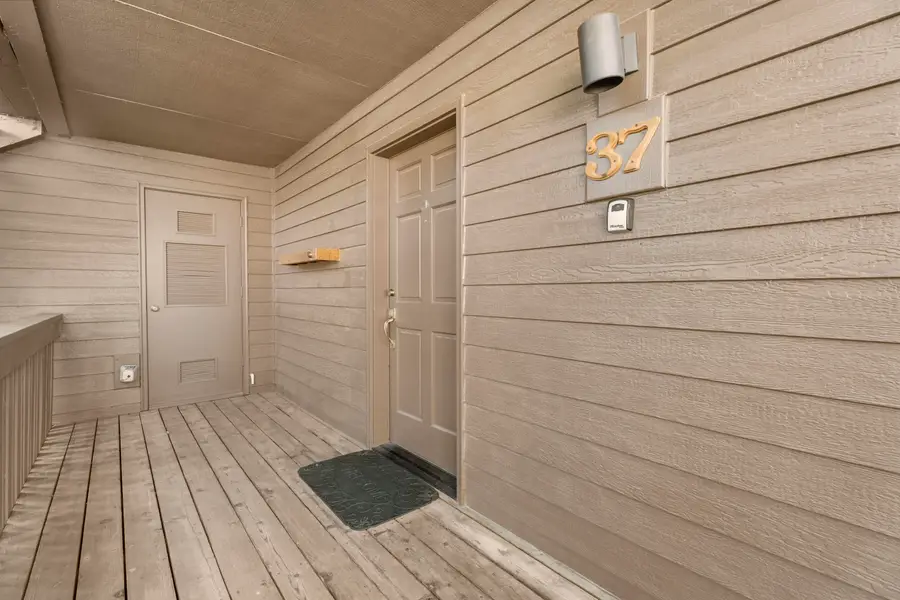 57387 Beaver Ridge Loop #37, Sunriver, OR 97707 - #2