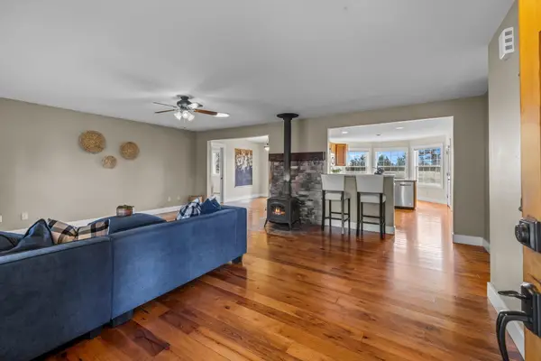 20865 Dione Way, Bend, OR 97703