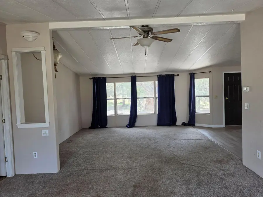 4715 NW 49th Lane, Redmond, OR 97756 - #2