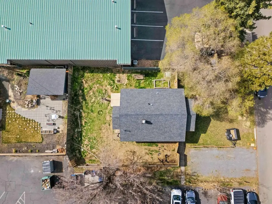 225 SE Vine Lane, Bend, OR 97702 - #2