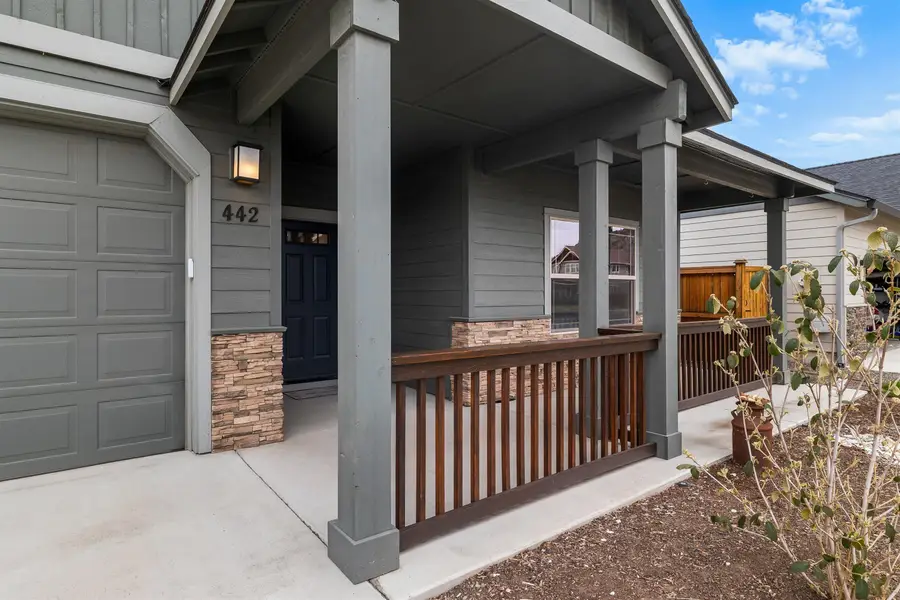 442 SE Pioneer Drive, Prineville, OR 97754 - #2