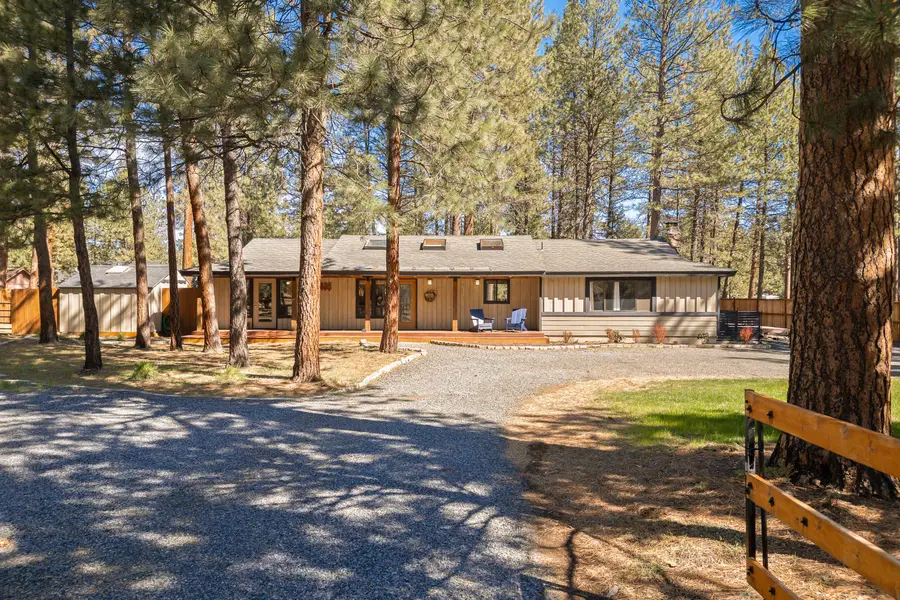 14850 Stagecoach, Sisters, OR 97759 - #2