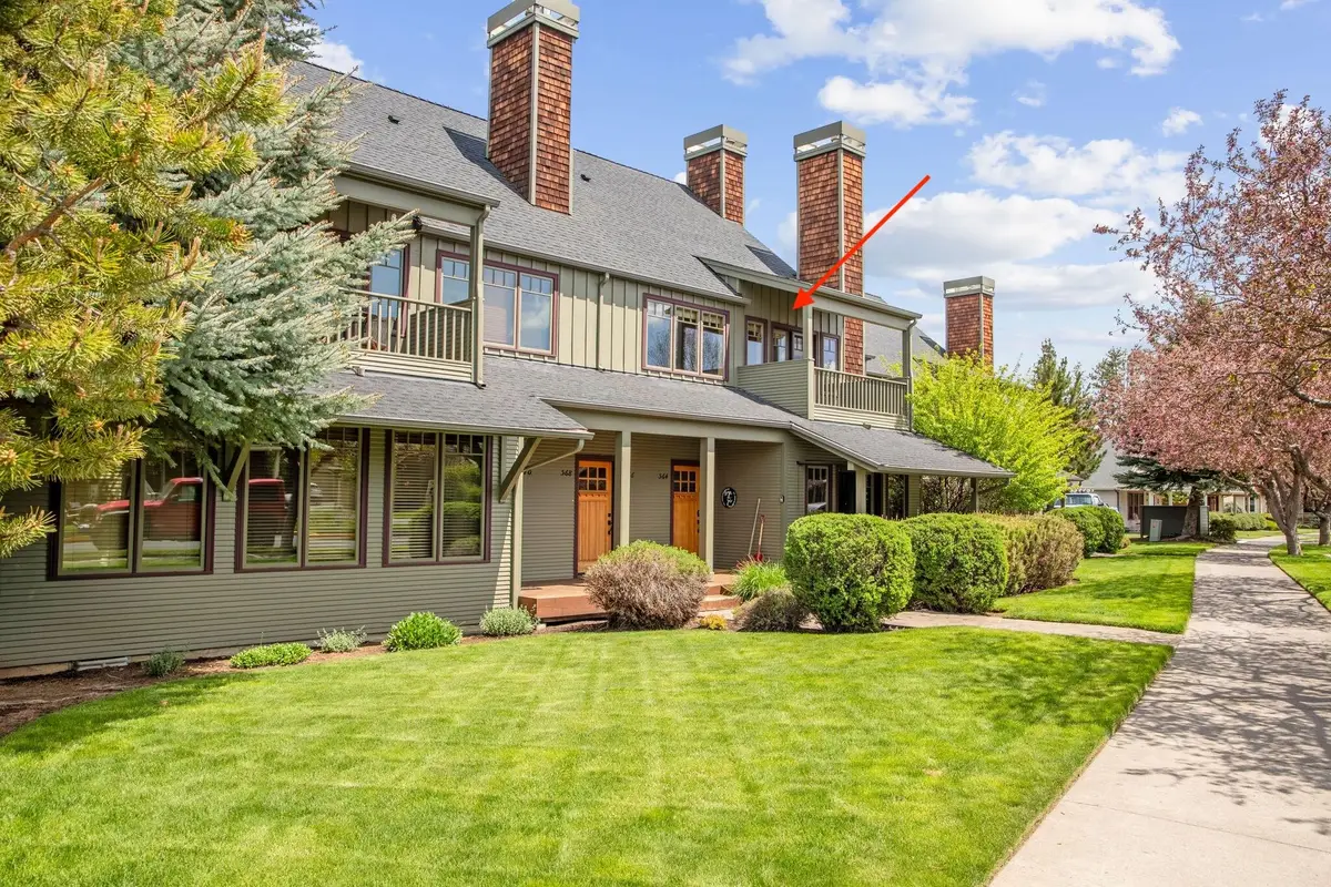 566 W Jefferson Avenue, Sisters, OR 97759 - #1