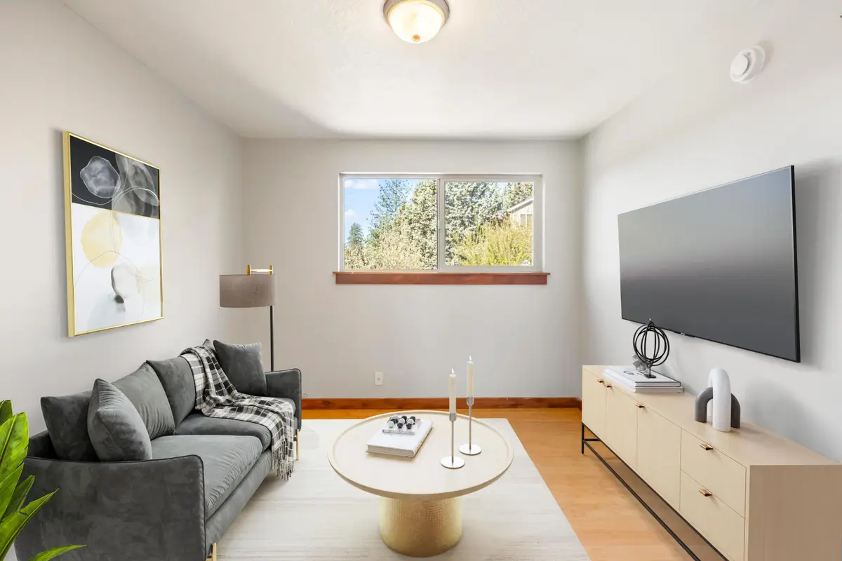 1030 NW Roanoke Avenue #APT 14, Bend, OR 97703 - #1