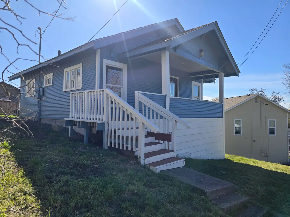 1210 Lincoln Street, Klamath Falls, OR 97601 - #1