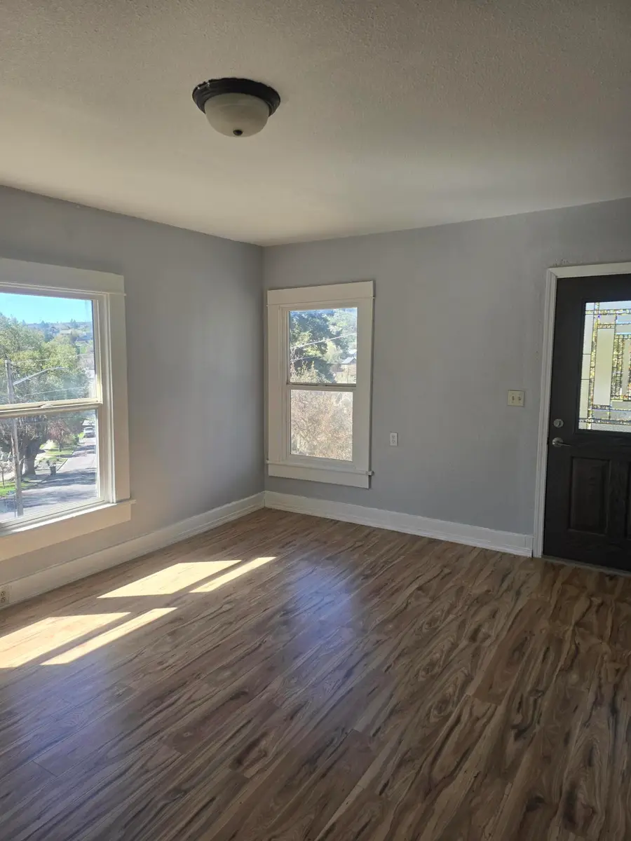 1210 Lincoln Street, Klamath Falls, OR 97601 - #3