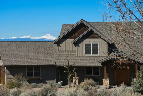 15361 SW Branding Iron Court, Powell Butte, OR 97753