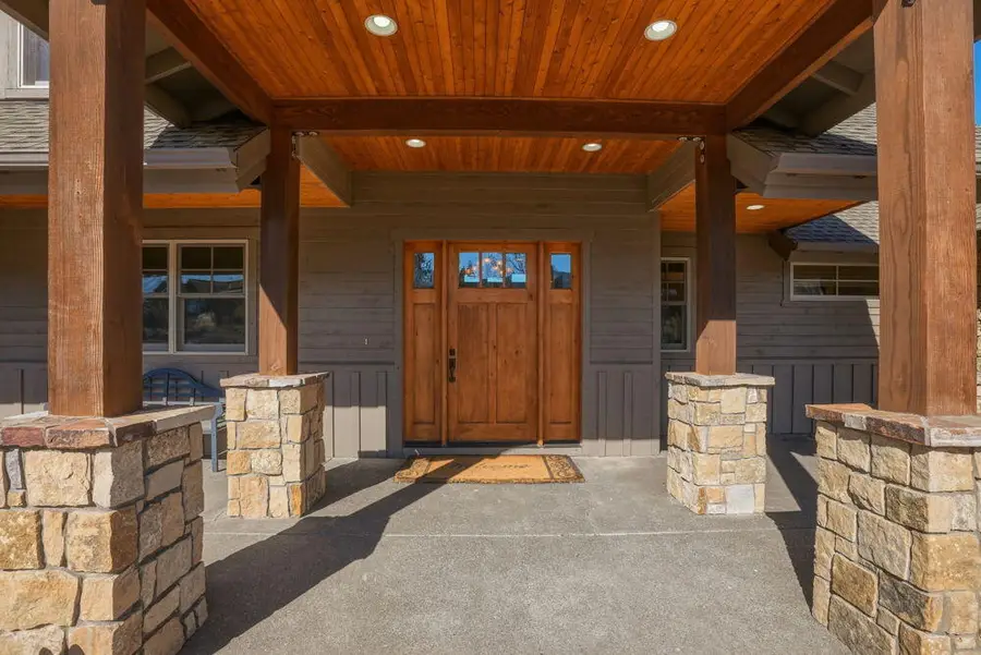 15361 SW Branding Iron Court, Powell Butte, OR 97753 - #2